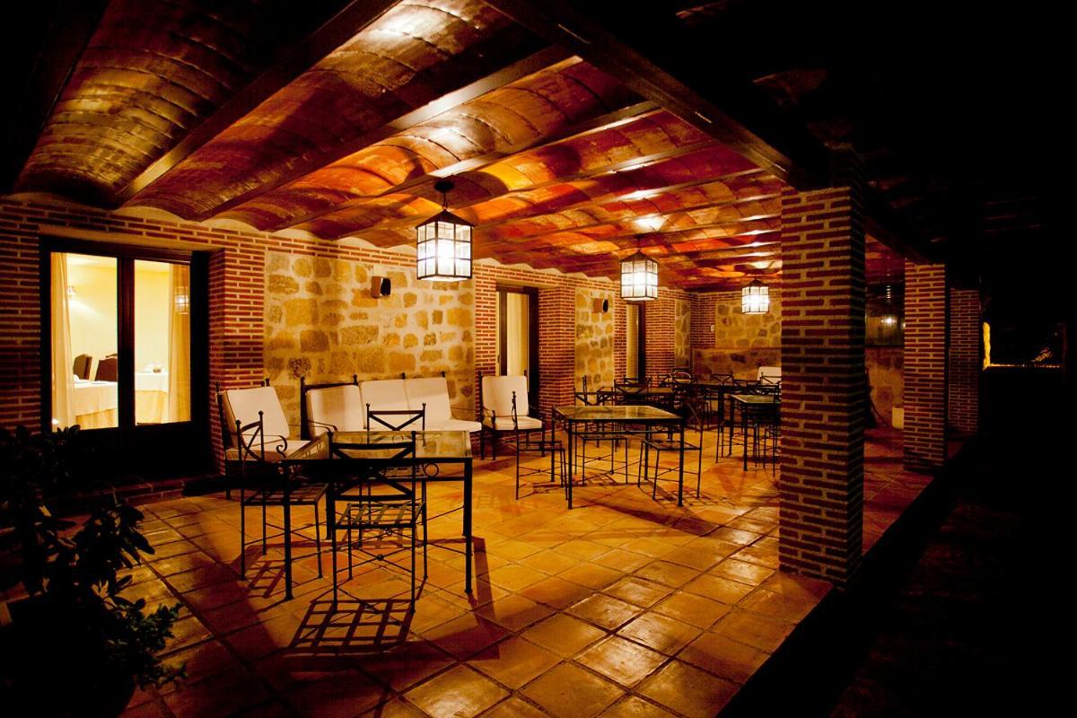 Navalonguilla Remanso De Gredos旅馆 外观 照片